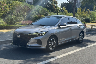 长安 逸动 2020款 PLUS 蓝鲸NE 1.4T GDI DCT尊贵型