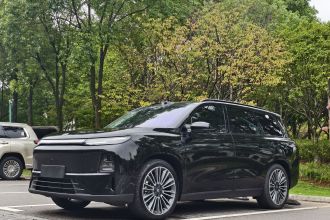 零跑汽车 零跑C16 2027款 纯电 630激光雷达智尊版 5座