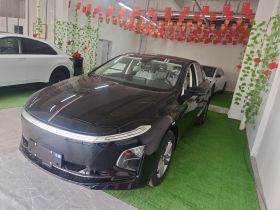 红旗E-QM5 2025款 500km 出行版