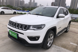 Jeep 指南者 2017款 200T 自动悦享版