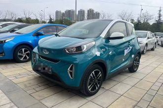 奇瑞QQ 小蚂蚁 2022款 改款 甜粉款 半糖版 磷酸铁锂 30.7kWh 30kW 301km