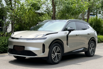 领克08 EM-P 2025款 120km 长续航Pro