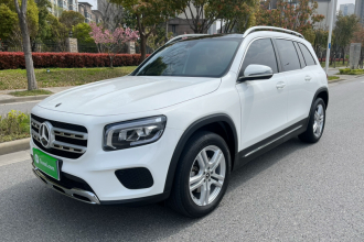 奔驰GLB 2023款 GLB 200 动感型