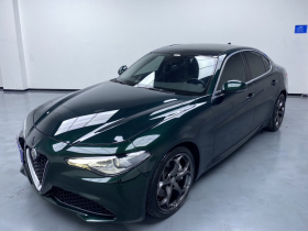 阿尔法·罗密欧 Giulia朱丽叶 2021款 2.0T 280HP 豪华版