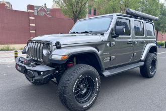 Jeep 牧马人 2021款 2.0T 撒哈拉四门版