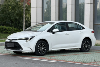 丰田 雷凌 2023款 185T CVT豪华版