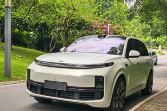 理想汽车 理想L9 2022款 Max