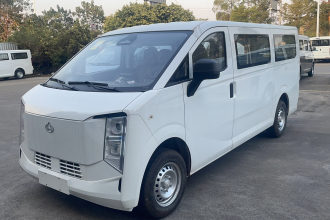 长安跨越 跨越星光 EV 2025款 7人客运 300km 豪华版