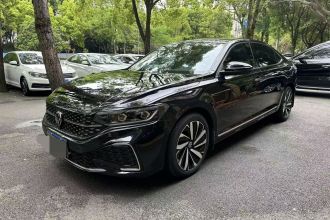 大众 帕萨特 2022款 330TSI 星空豪华版