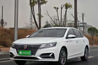 荣威i6 2020款 PLUS 1.6L CVT 4G互联荣耀旗舰版