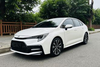 丰田 雷凌 2022款 185T CVT运动版
