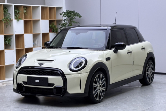 MINI 2022款 改款 2.0T COOPER S 艺术家 五门版