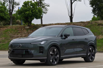 沃尔沃XC70插电式混动 2026款 四驱超长续航Ultra