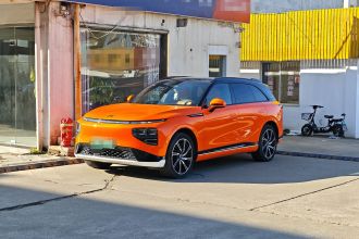 小鹏G9 2022款 702 Max