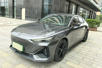 长安UNI-V 智电iDD 2023款  智电iDD 1.5T 113km智趣型