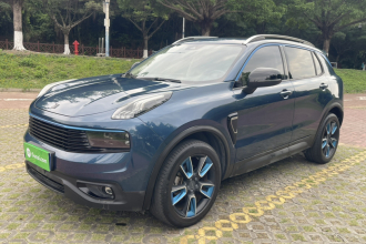 领克01 2017款 2.0T 两驱耀Pro版