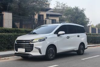 上汽大通MAXUS 大通G50 2019款 1.5T 自动豪华版 国VI