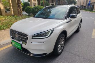 林肯 冒险家 2021款 2.0T 两驱尊享版