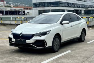 启辰D60EV 2023款 PLUS 舒适版SI型