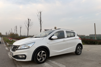 宝骏310 2017款 1.5L 自动时尚型