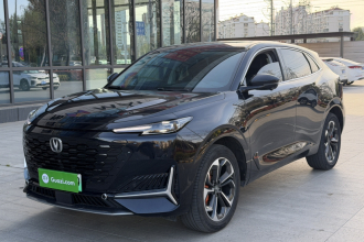 长安UNI-K 智电iDD 2022款 蓝鲸iDD 130km 1.5T 卓越型