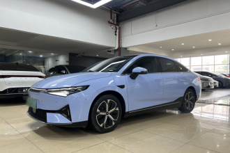 小鹏P5 2021款 550E