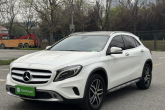 奔驰GLA 2016款 GLA 220 4MATIC 时尚型