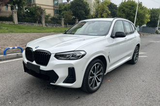 宝马X3 2023款 改款 xDrive30i 领先型 M曜夜套装