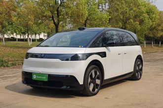 极氪MIX 2025款 智驾版