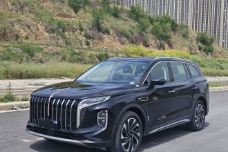 红旗HS7 PHEV 2024款 2.0T PHEV 四驱旗畅版 6座
