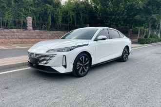 长安 逸动 2024款 1.5T GDI自动 尊贵型
