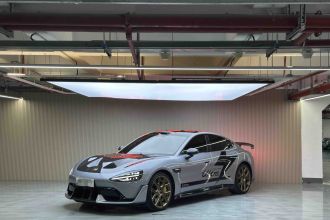 小米汽车 小米SU7 Ultra 2025款 Ultra