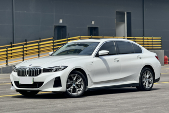 宝马i3 2022款 eDrive 35 L