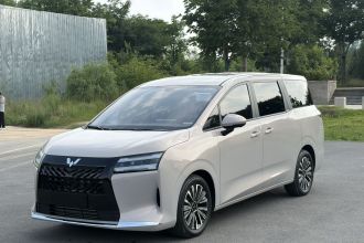 五菱汽车 星光730 2025款 1.5T CVT 精英型