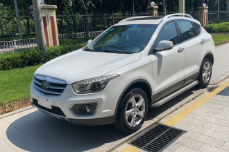 奔腾X80 2013款 2.0L 自动豪华型