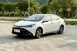 丰田 雷凌双擎E+ 2019款 1.8PH GS E-CVT精英天窗版