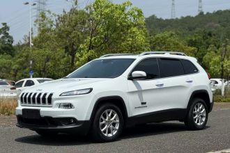 Jeep 自由光 2016款 2.4L 领先版