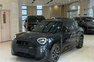 电动MINI ACEMAN 2024款 SE 赛车手