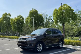 奇瑞 瑞虎5 2014款 2.0L CVT家尊版