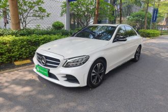 奔驰C级 2019款 C 260 运动版