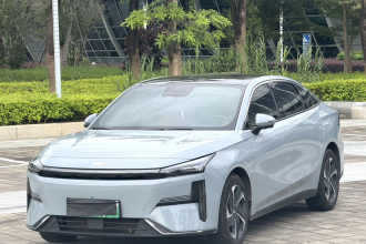 吉利银河 银河L6 2023款 125km MAX