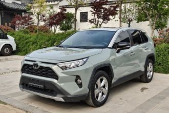 丰田 RAV4荣放 2020款 2.0L CVT四驱风尚版