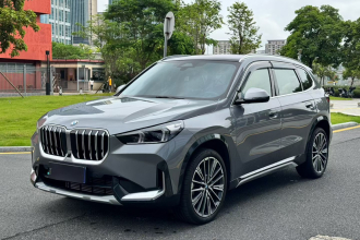 宝马X1 2023款 xDrive25Li X设计套装