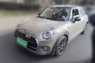 MINI 2018款 1.5T COOPER 经典派 五门版