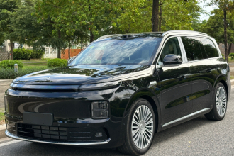 零跑汽车 零跑D19 2026款 增程500智尊版 六座