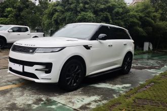 路虎 揽胜运动版 2024款 400PS Dynamic SE