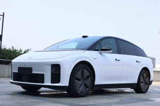 理想汽车 理想i6 2025款 两驱标准版