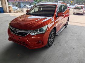 比亚迪 宋 2016款 盖世版 1.5TID 自动精英型