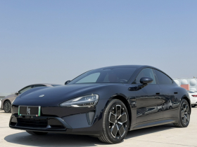 小米汽车 小米SU7 2024款 后驱标准创始版