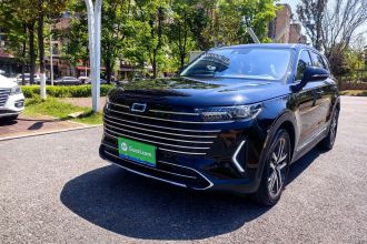 奔腾T99 2023款 2.0T 自动尊贵型